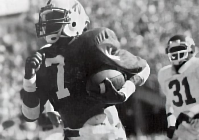 Ricky Simmons 1982 Nebraska vs New Mexico State football